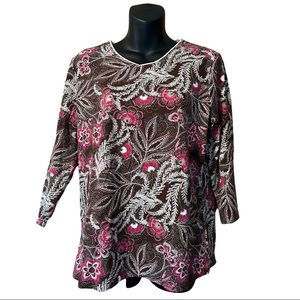 3/4 SLEEVE MULTI COLOR TOP SIZE LARGE